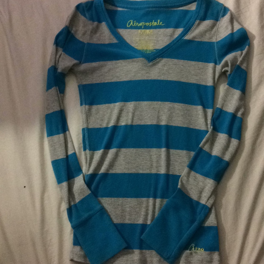 A long sleeve blue and gray Aeropostale shirt